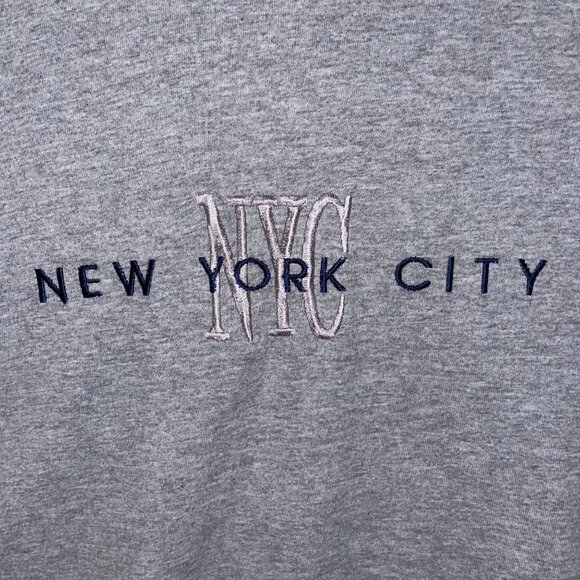 nyc embroidered tee - Picture 2 of 6